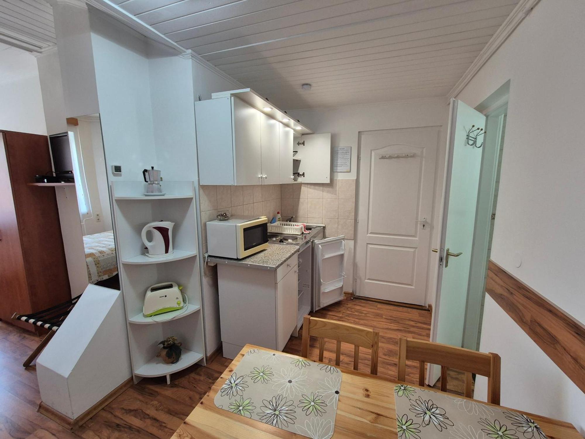 Roxanna Apartman Jula Exterior foto