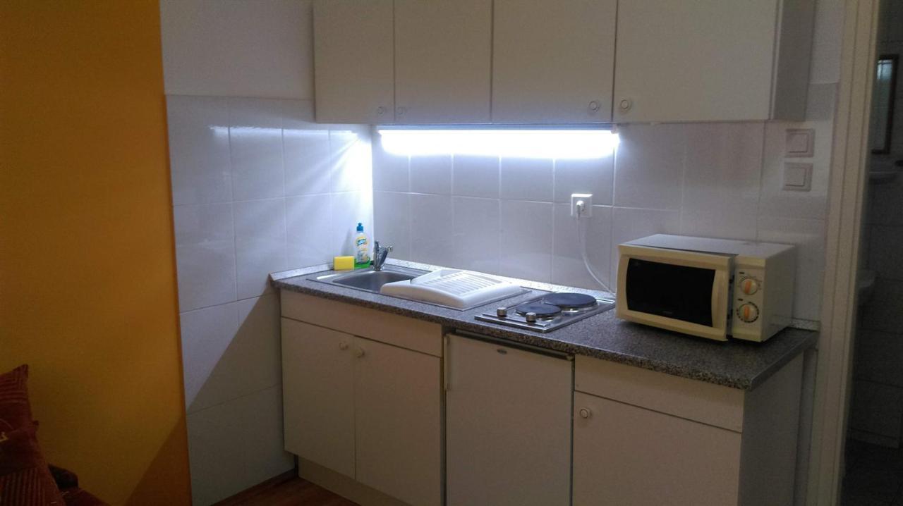 Roxanna Apartman Jula Exterior foto